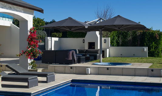 tauranga|mediteranian|bold flowers|outdoor kitchen|backyard zones|cafe vibe|Chicago story|dinner party|